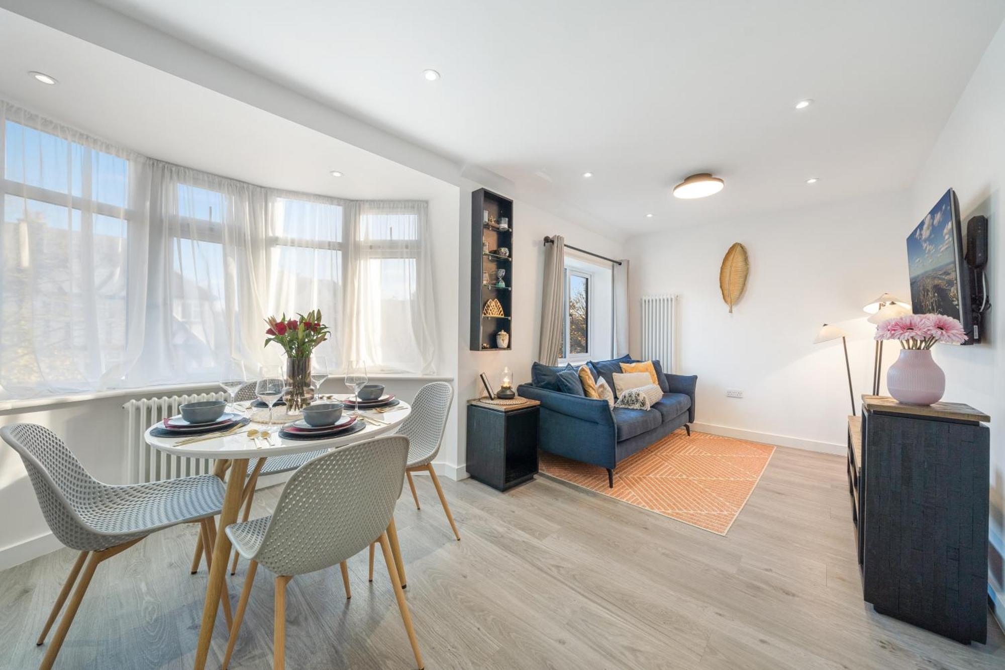 شقة Newly Refurbished 2 Bed Flat ميل هيل المظهر الخارجي الصورة